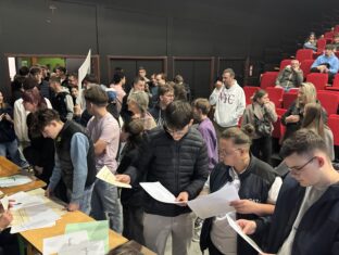 Cérémonie de remise des diplômes 2025 Cérémonie de remise des diplômes 2025